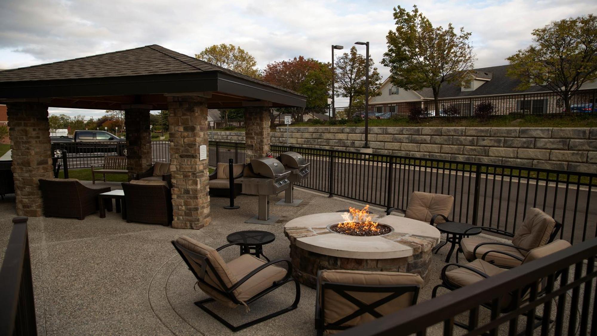 Staybridge Suites Auburn Hills By Ihg Exterior photo