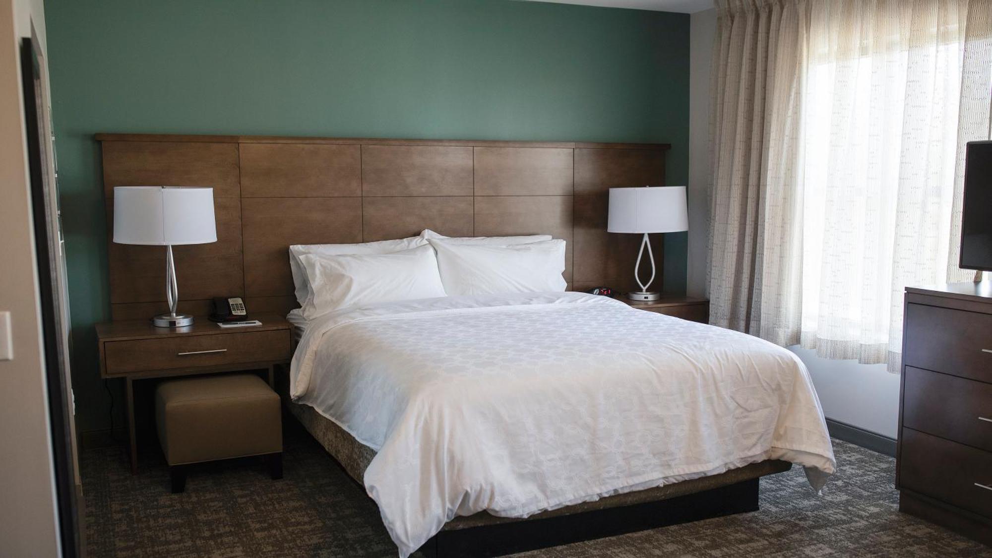 Staybridge Suites Auburn Hills By Ihg Exterior photo
